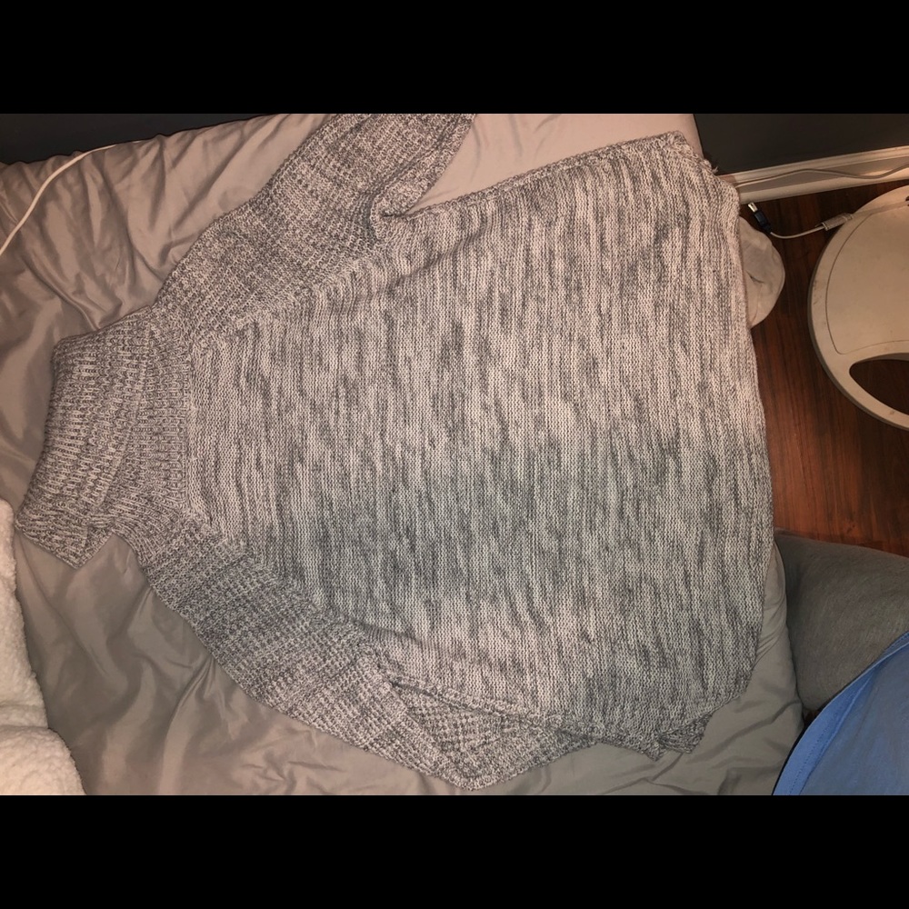 Gray XL sweater